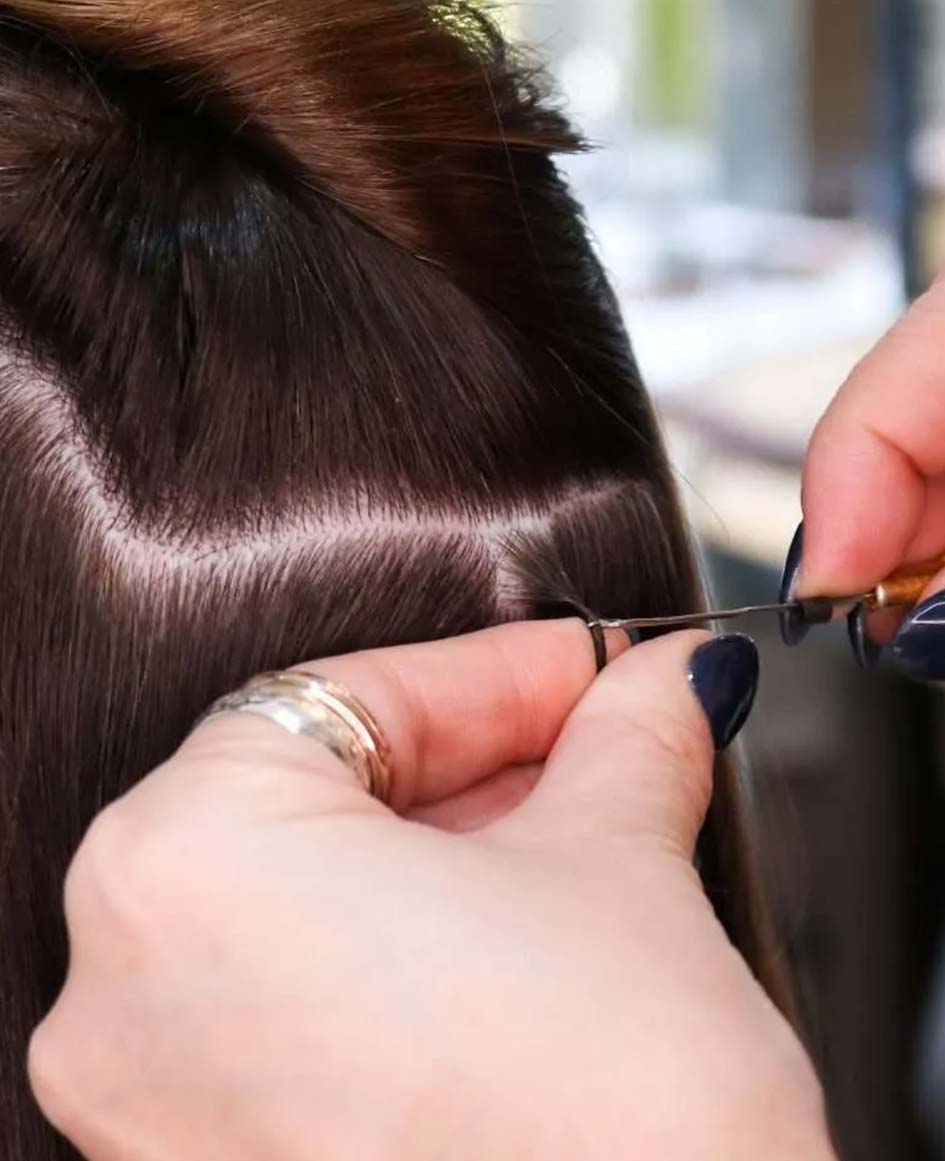 Up close fitting hair extensions